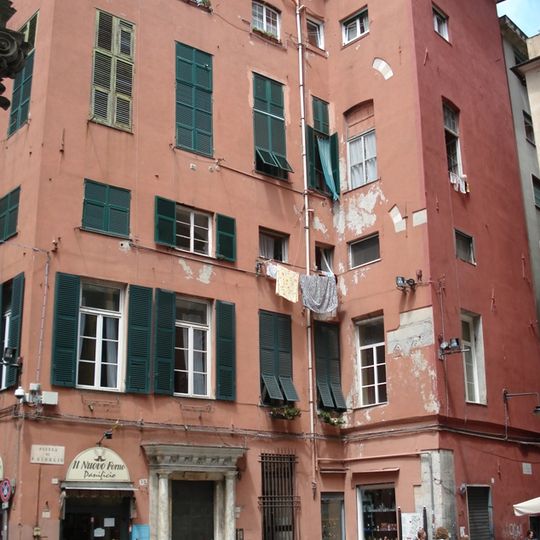 Palazzo Basadonne