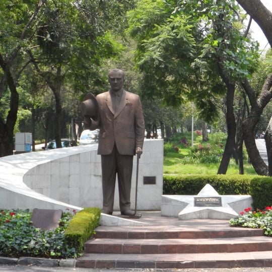 Mustafa Kemal Atatürk Monument, Mexico City