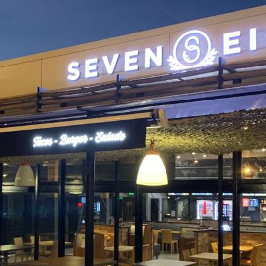 Le Seven Eight