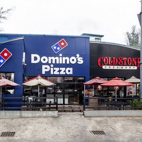 Domino's Pizza Toyin