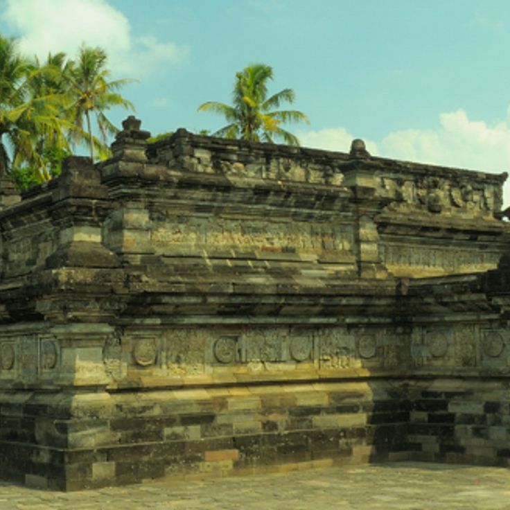 Penataran-Tempel