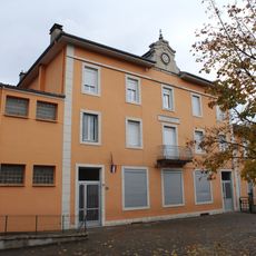 Former town hall of Arlod