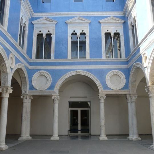 Pati de l'ambaixador Vich