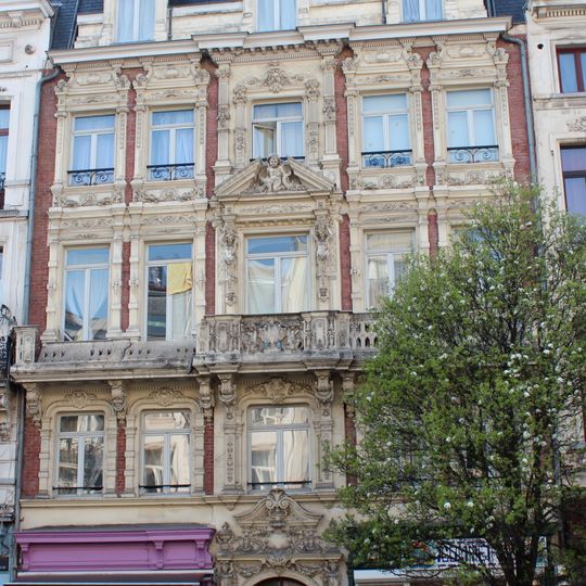 Eclectisch opbrengsthuis