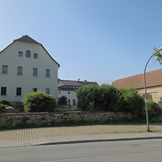 August-Bebel-Straße 138