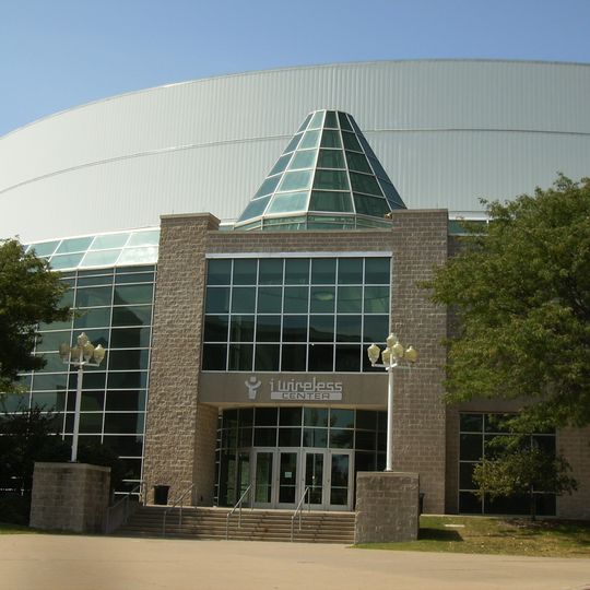 Vibrant Arena at The MARK