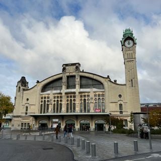 Rouen-Rive-Droite Station