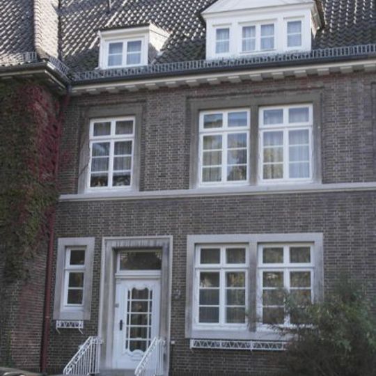 Wohnhaus Gravelottestraße 101