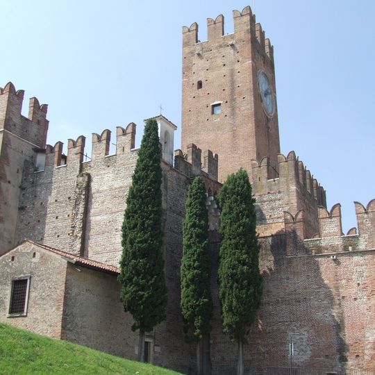 Villafranca Castle