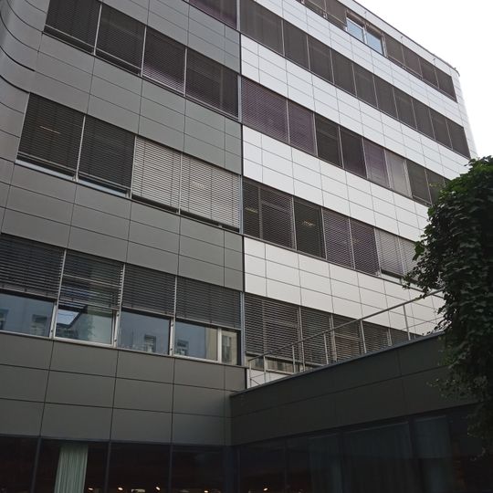 Kriváň office building