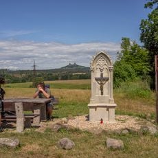 Chapel-shrine in Loveč