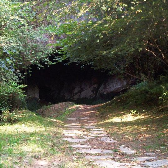 Cave del Valle