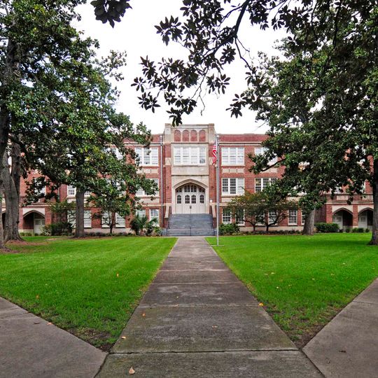 Wardlaw Junior High School