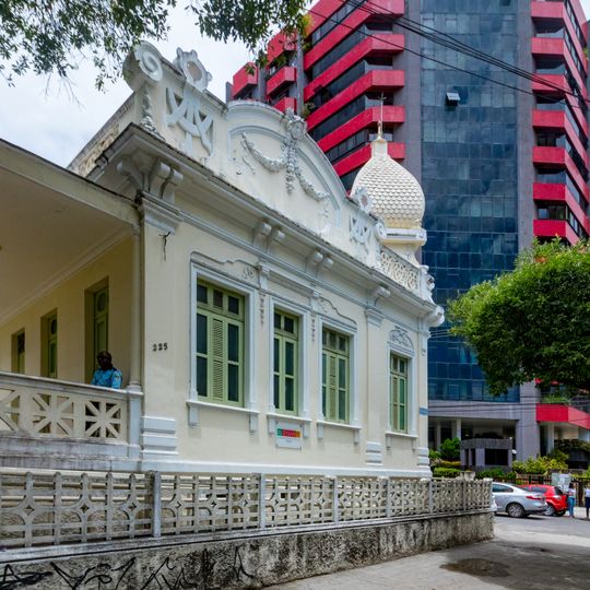 Building at Praça Camerino n°. 225