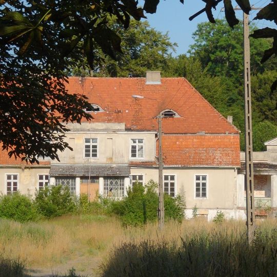 Dwór w Szczypkowicach