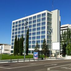 Edificio de usos múltiples