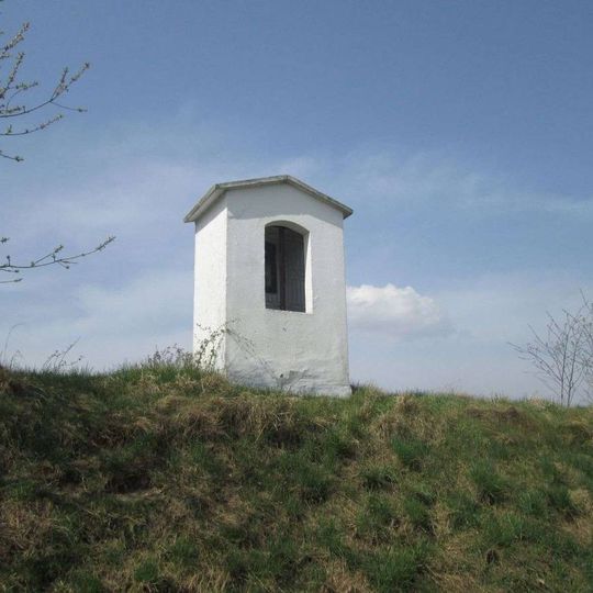 Kaplička západně od Nezbavětic