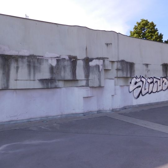 Concrete wall of the post office Praha 4