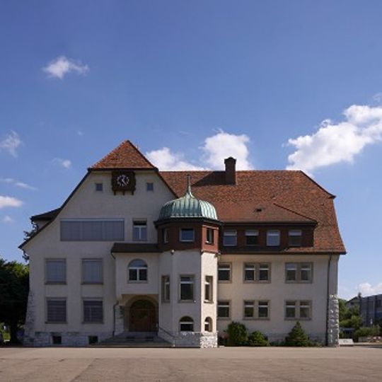 Schulhaus Dörfli