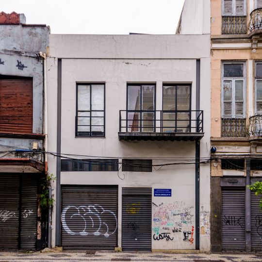 Building at Rua da Carioca, 41