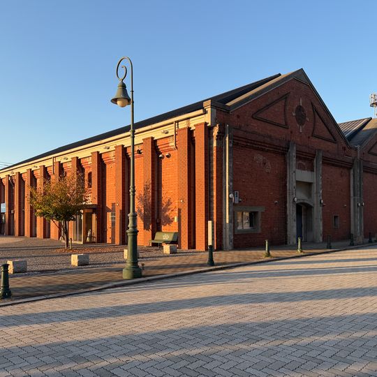 Moji Akarenga Place