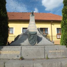 Pomník Emanuela Hrubého