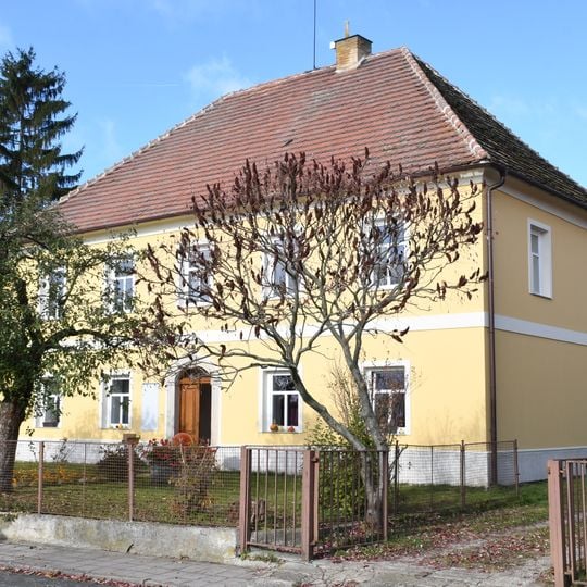 Evangelická fara v Klášteře nad Dědinou