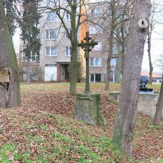 Kříž v Malovarské ulici ve Velvarech