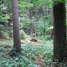 Pomník padlým v 1.světové válce u silnice do Kamenice