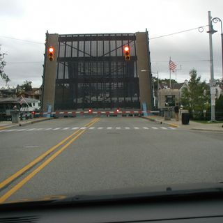 US 31–Island Lake Outlet Bridge