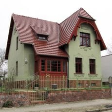 Wohnhaus mit Zaun Lemkestraße 46