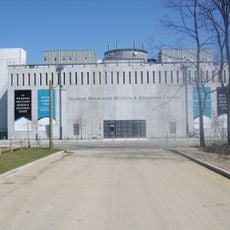 Illinois Holocaust Museum and Education Center