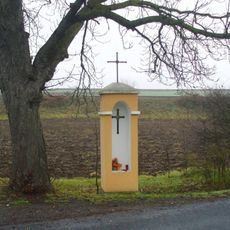 Kaplička u silnice z Touchovic do Opočna