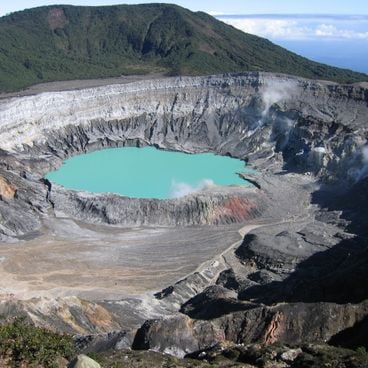 世界の活火山：オンラインマップ