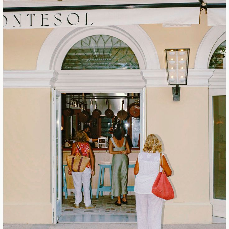 Montesol Experimental Rooftop Bar