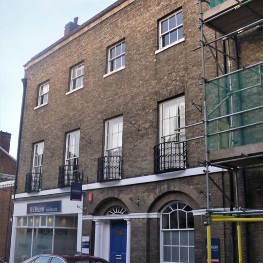 84, Guildhall Street