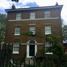 Court Mount And Attached Handrails