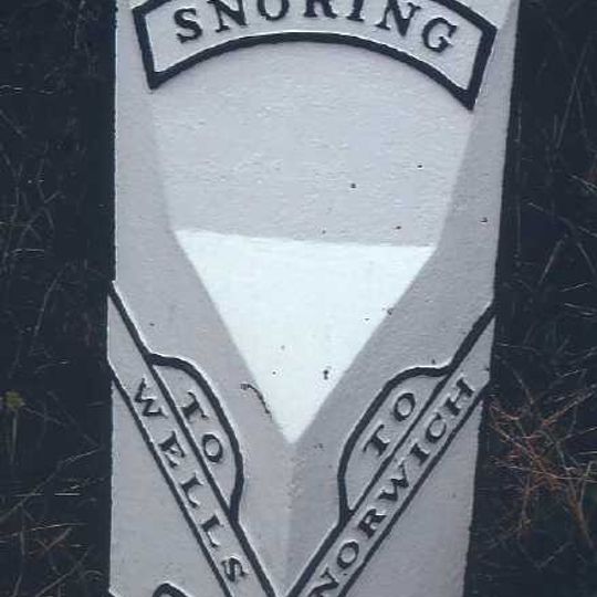 Milepost, 70yds N of jct with Kettlestone road
