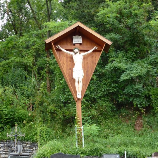 Kruzifix am Neuen Friedhof