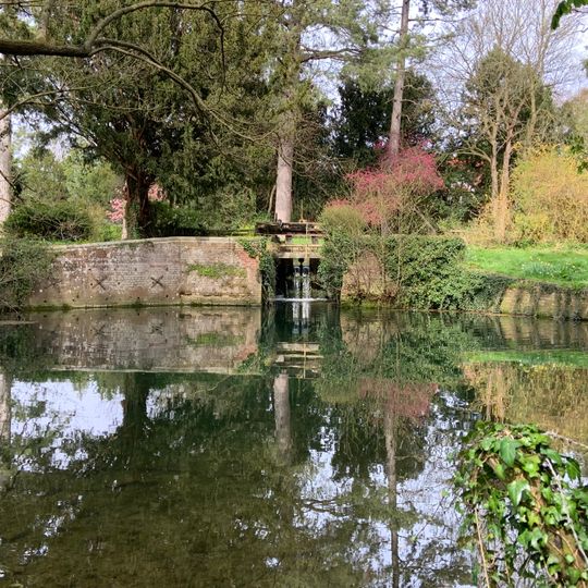 Sluice Gates To South East Of Number 32