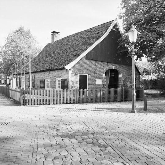 Huis met houten geveltop