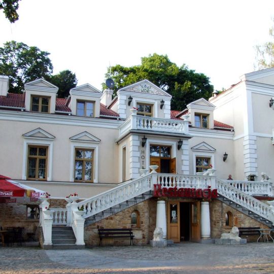 Pałacyk myśliwski Wielopolskich, obecnie hotel