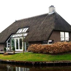 Dwarsgracht 10,  8355CR  Giethoorn