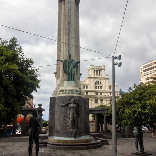Monumento a los Caídos