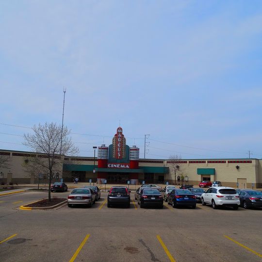 Marcus Point UltraScreen Cinemas