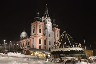 At night 2