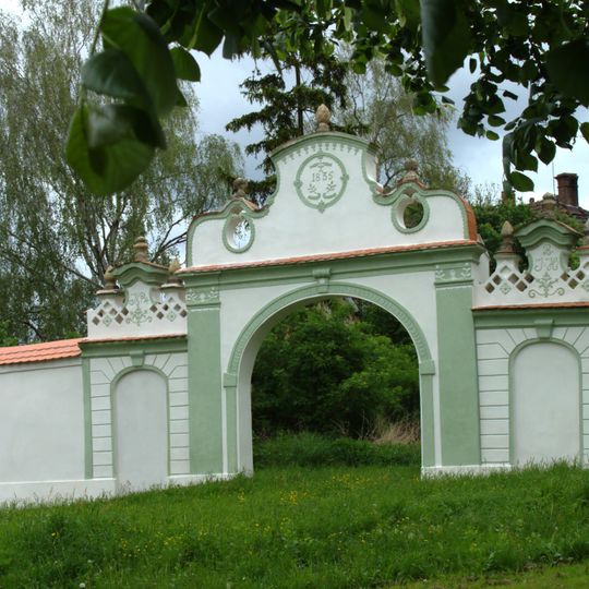 Brána usedlosti čp. 4