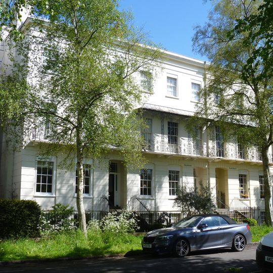 Wellesley House, Daylesford House And Beckaford House And Attached Railings