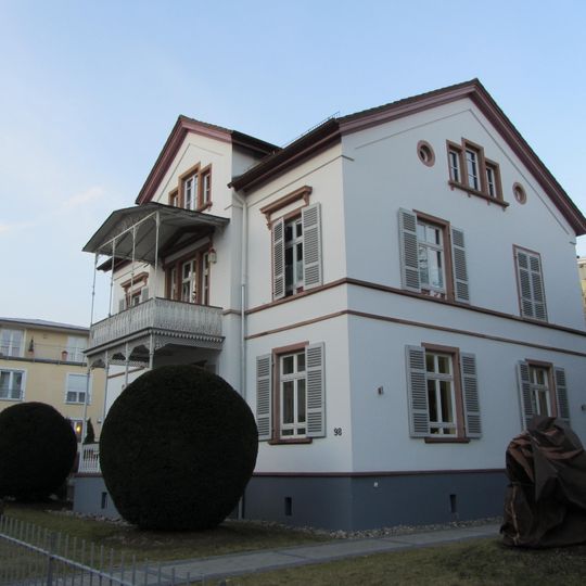 Königsteiner Straße 98