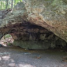 Höhlen am Lenzenberg SE von Peilstein